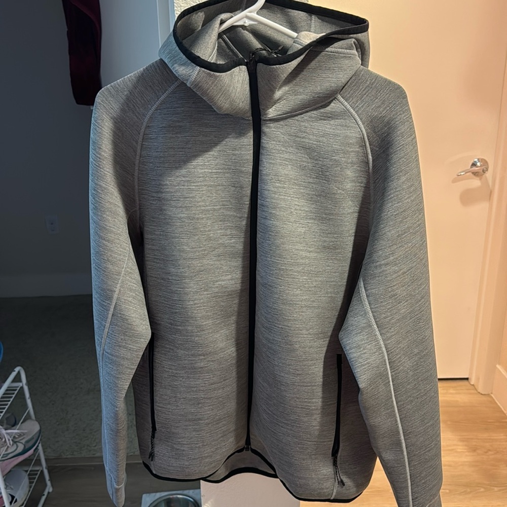 Uniqlo zip up hoodie jacket
